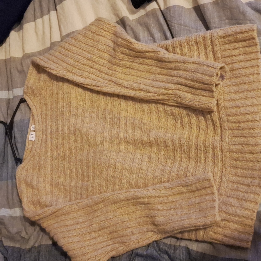Women sweater